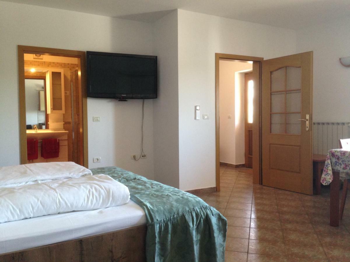 Apartamento Apartma Valmarin Spodnje Skofije Exterior foto